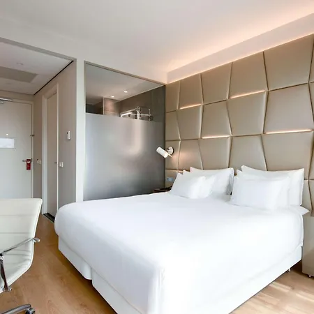 Nh Collection Centre Hotel