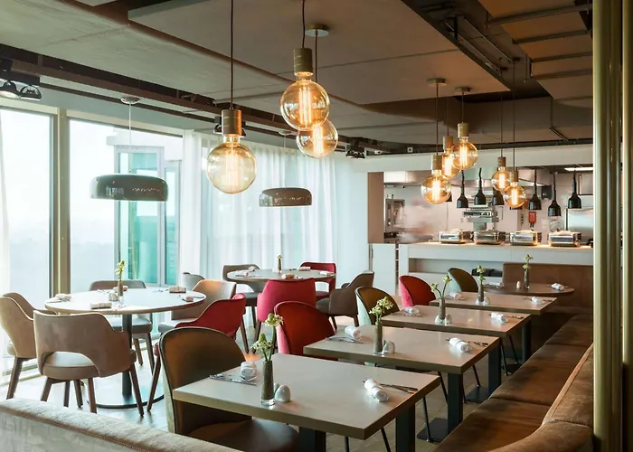 Nh Collection Centre Hotel