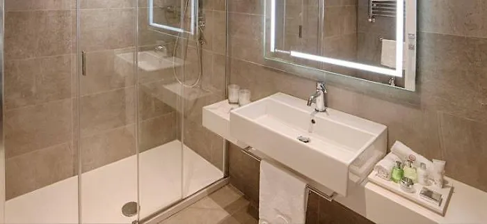 Hotel Nh Collection Centre