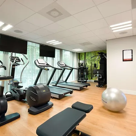 Hotel Nh Collection Centre 5*