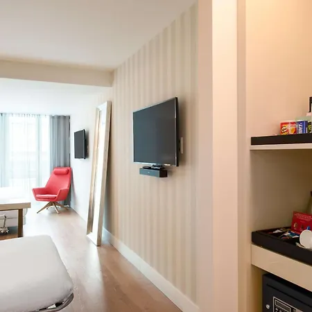 Nh Collection Centre