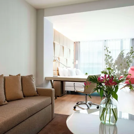 Nh Collection Centre Hotel 5*