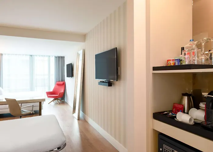 Nh Collection Centre