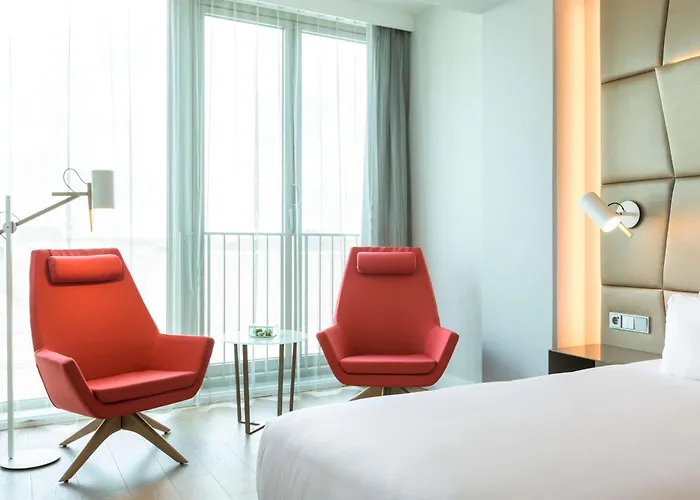 Otel Nh Collection Centre