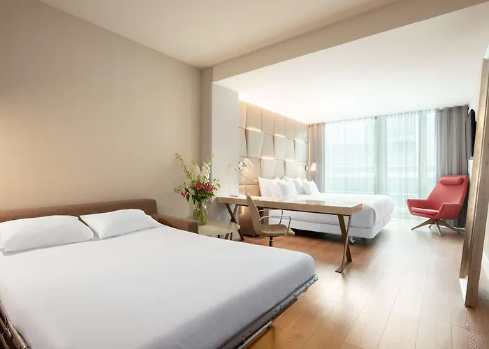 Otel Nh Collection Centre